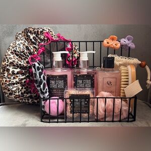 Ivy & Castle & Olivia Grace Bath Bundle- Pink Citrus, Rose & Vanilla New 12ct